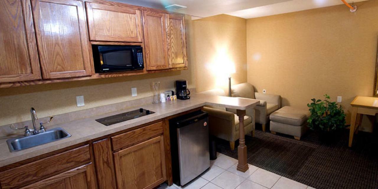 Gateway Hotel Dallas Park Central Esterno foto